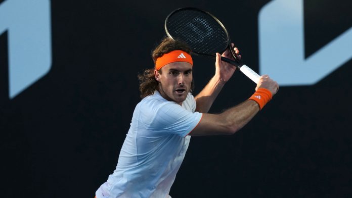tsitsipas-2.jpg