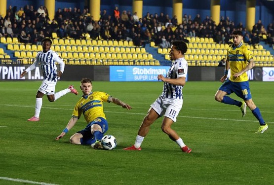 panai-atromitos